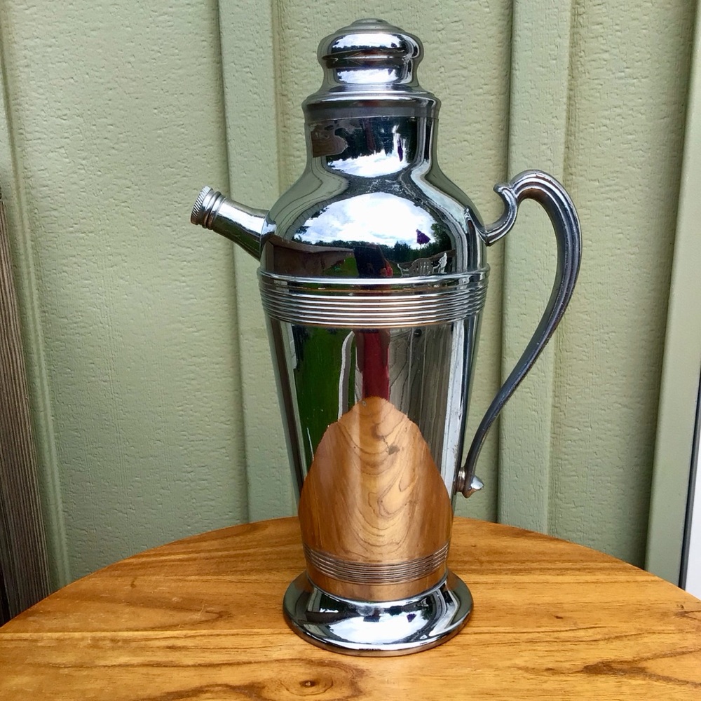 Vintage Stainless Chrome MCM Cocktail Shaker Pitcher with Goblets - Picture 2 of 13